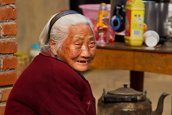 "Grandma At Wedding" China